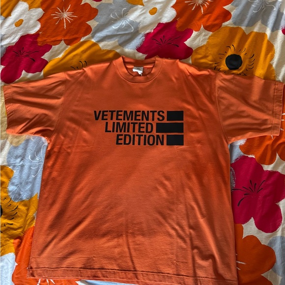Vetements Orange Short Sleeve Tee